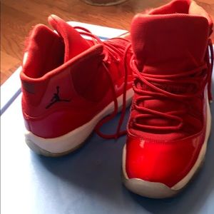 Air Jordon 11 win like 96 boys